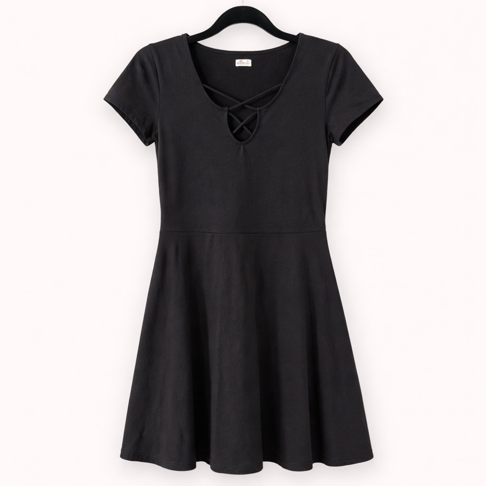 👗 LABOR DAY SALE 🔥 Hollister Black Skater Dress Lace Up Front Y2K Inspired Size